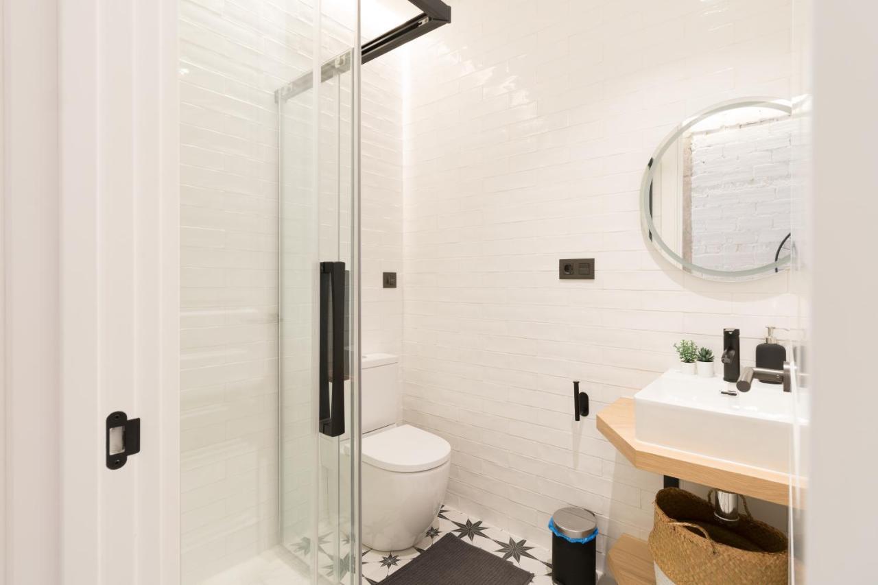 Amplio Y Moderno Apartamento Con Tarima Refrescante By Staynnapartments Билбао Екстериор снимка